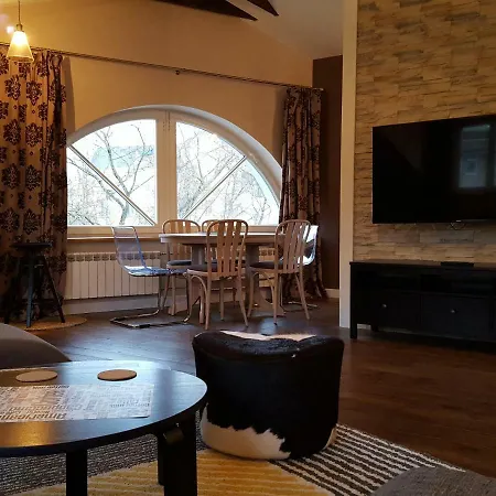 Apartament Dawn Gate *